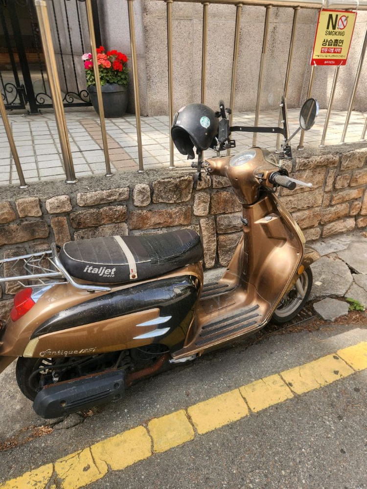 이탈젯 스쿠터 앤티크 125cc 브라운 30만원 이미지