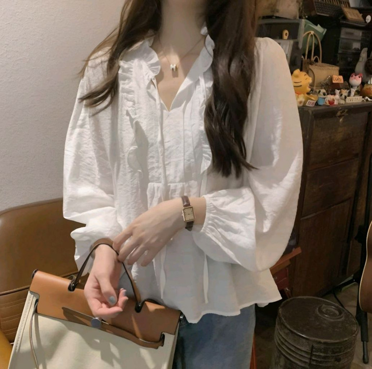 새상품 여자 프릴 쉬폰 화이트 블라우스 이미지