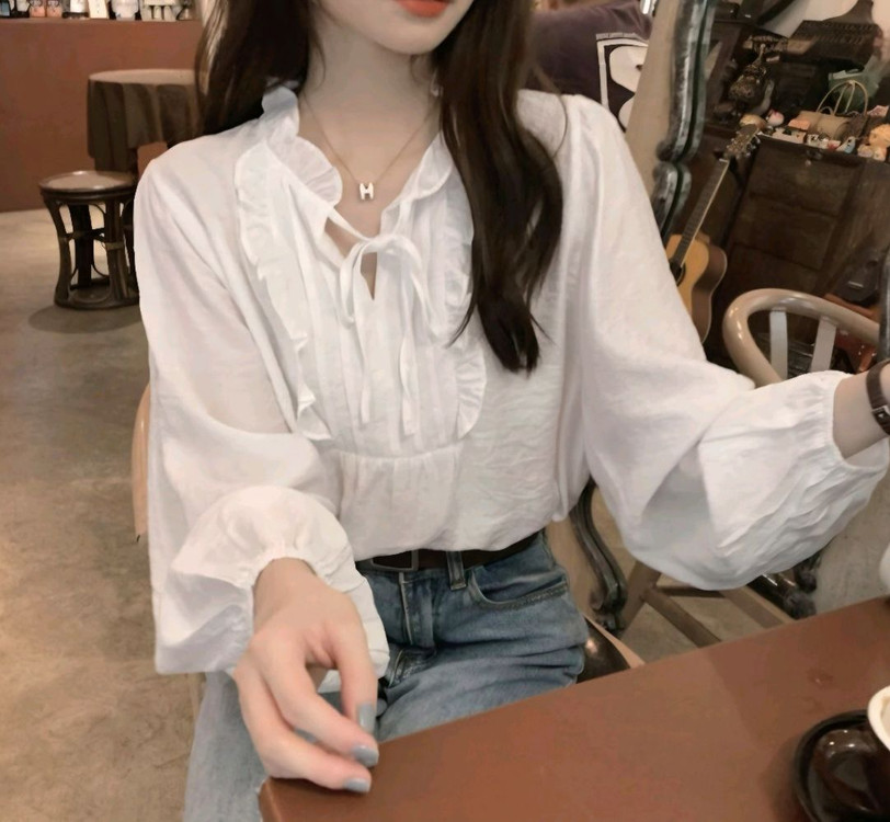 새상품 여자 프릴 쉬폰 화이트 블라우스 이미지