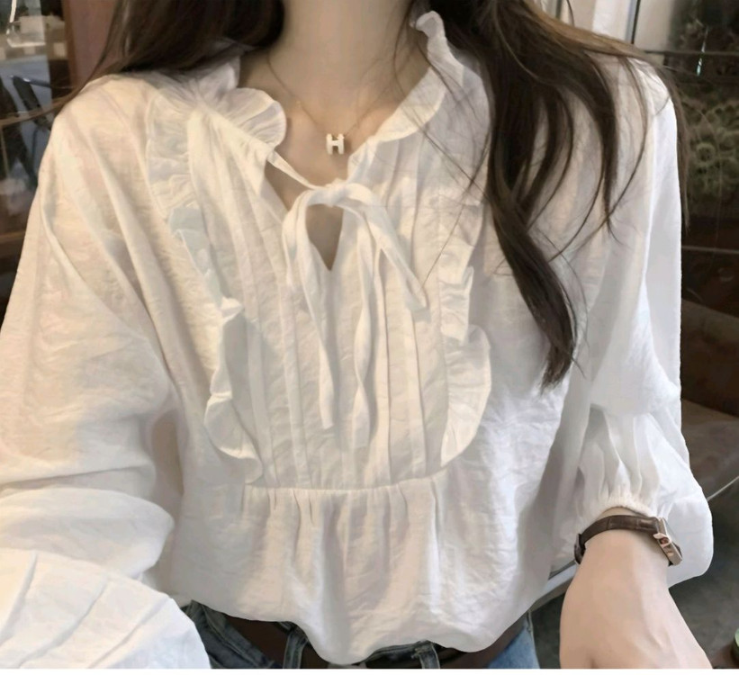 새상품 여자 프릴 쉬폰 화이트 블라우스 이미지