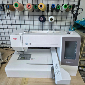 NCC 티파니 자수기 CC-1879 + 아티스틱 디지타이저 소프트웨어 이미지