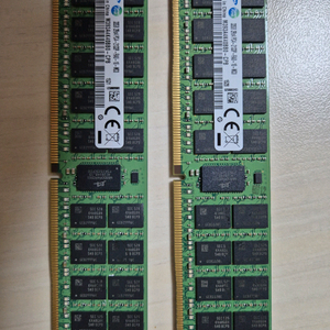 삼성 DDR4 32GB ECC/REG 서버용 메모리 2개 세트 이미지