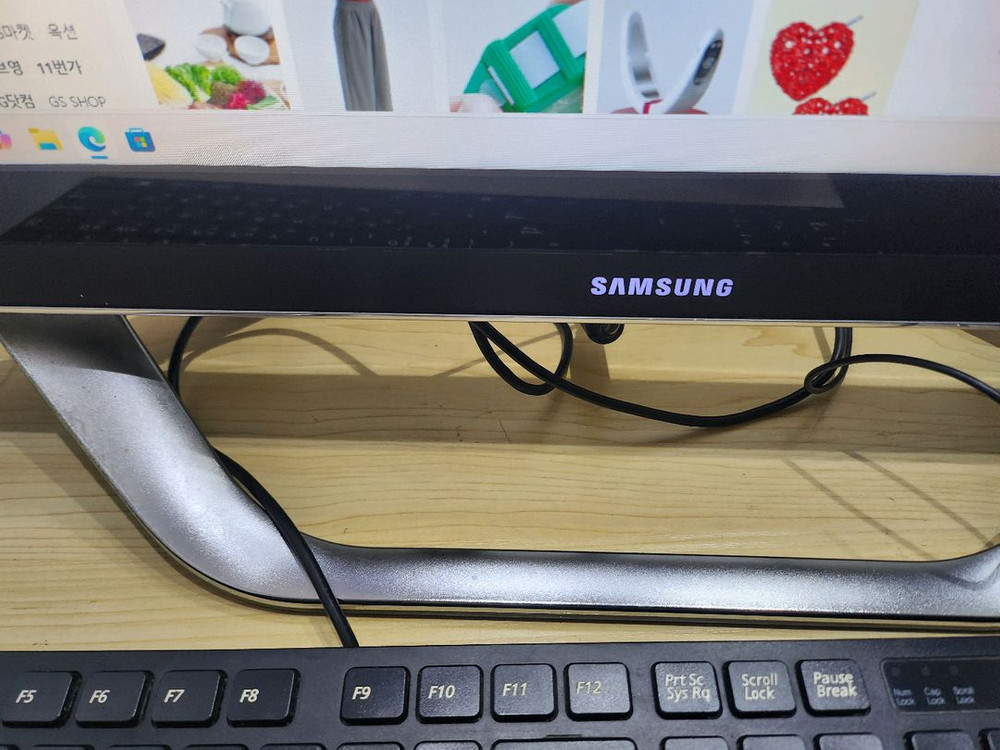 삼성 올인원 PC 24인치(외장그래픽) 이미지