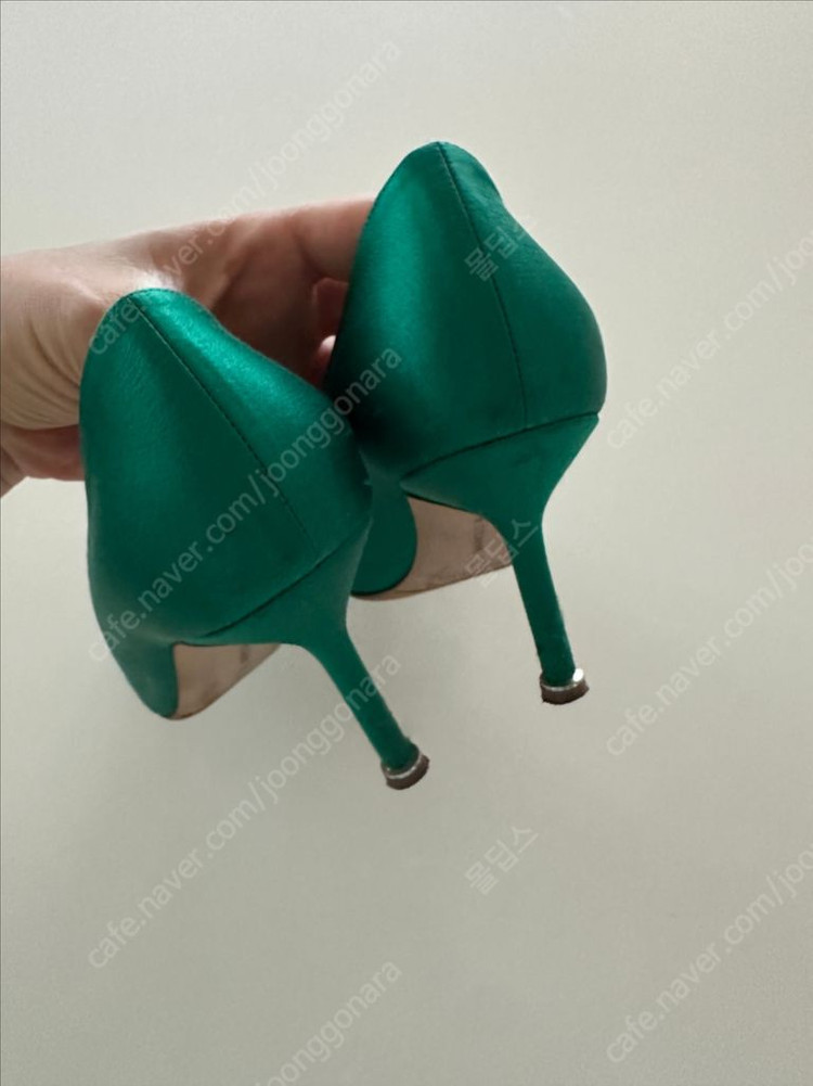 마놀로블라닉 한기시 그린 7cm(웨딩슈즈 착용상품) 이미지