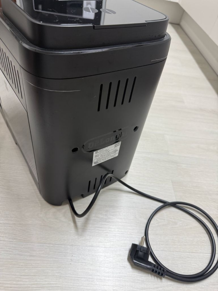 드롱기 라떼 전자동 커피머신 이미지