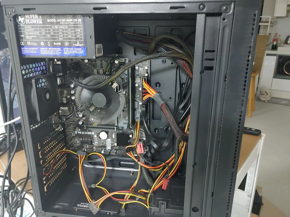 PC, 데스크탑, 본체 ( cpu 팬티엄G6405, 메모리 : 8GB, SSD : 120G ) 이미지