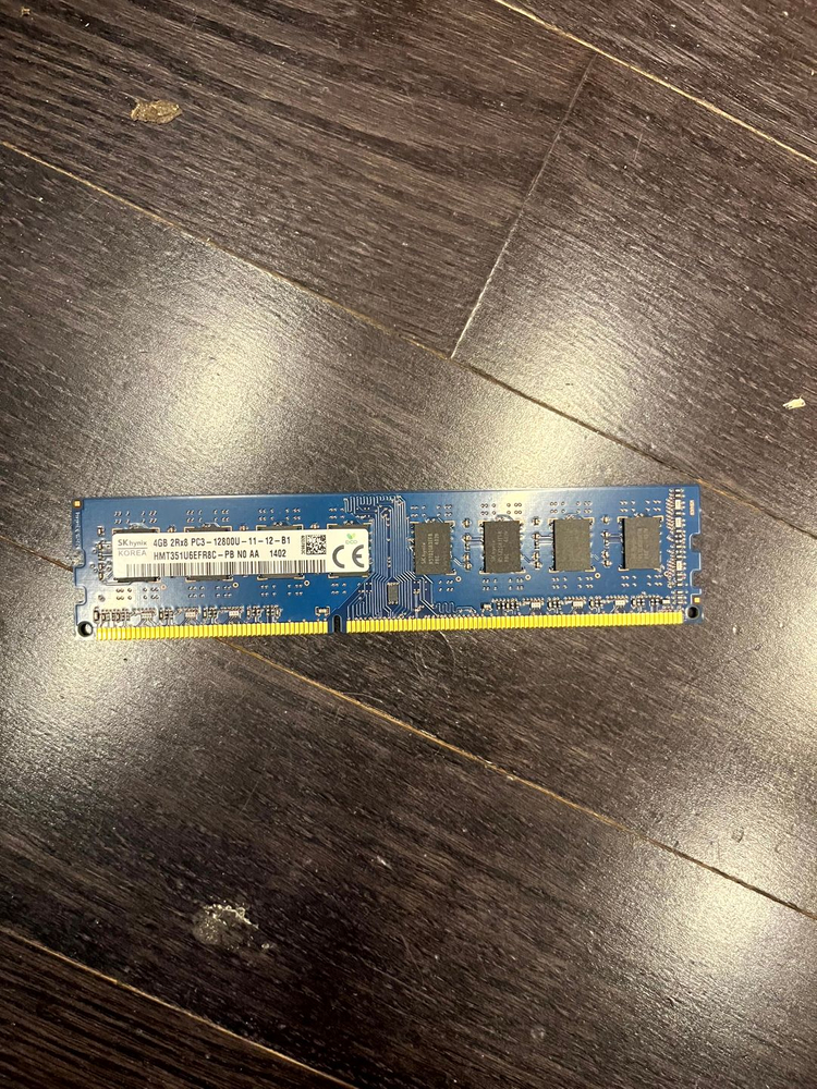 SK하이닉스 램 4GB DDR3 2R*8 팝니다. 이미지
