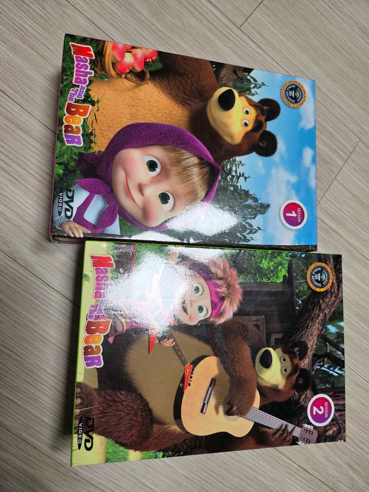 까이유, 립프로그, 마샤와 곰 dvd 이미지