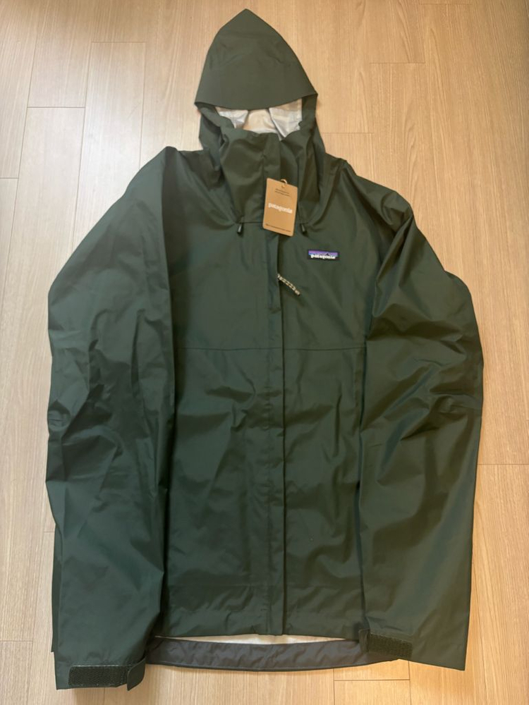 [새상품] 파타고니아 토렌쉘 3L 자켓 S사이즈 Old growth 그린 이미지