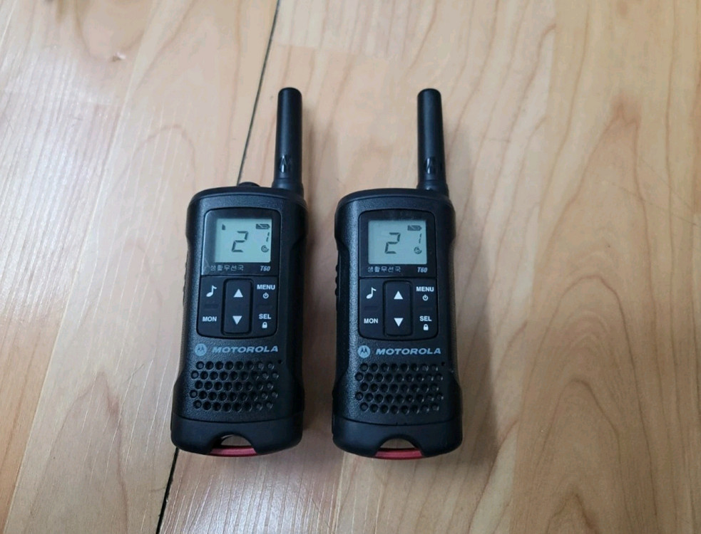 모토로라 T60 생활 무전기 2대 세트 이미지