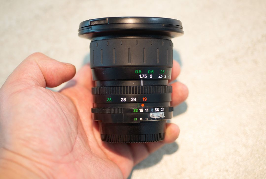 니콘 F 마운트) 19-35mm Cosina 수동렌즈 이미지