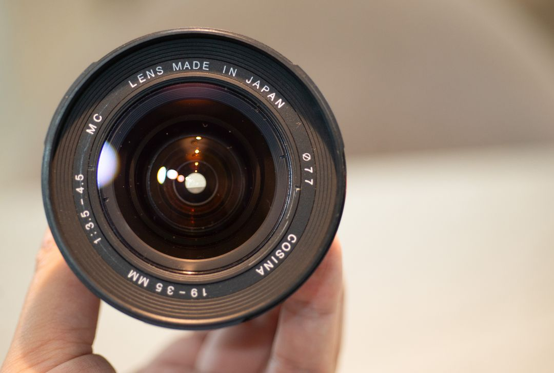 니콘 F 마운트) 19-35mm Cosina 수동렌즈 이미지