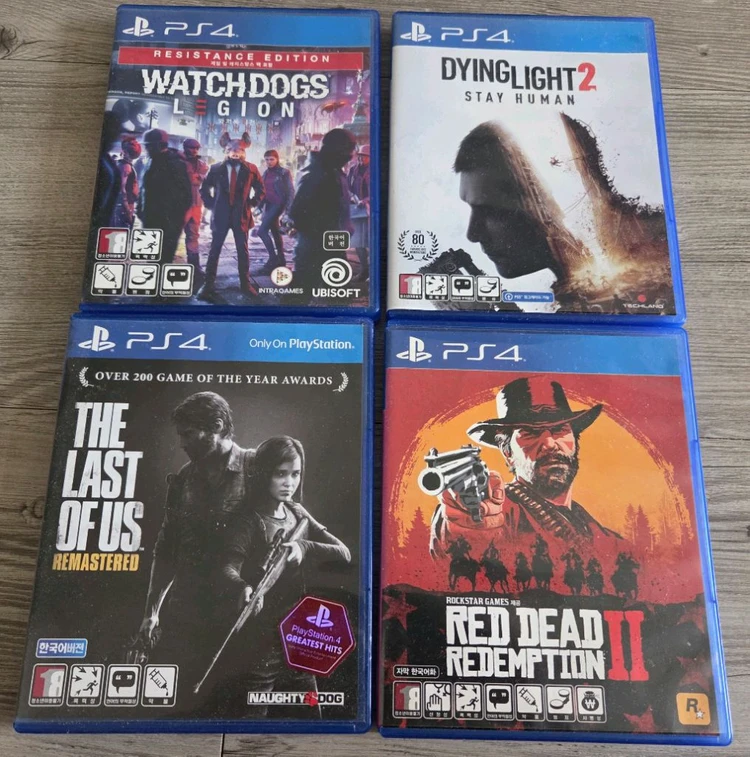PS4 게임 타이틀 4종 세트 일괄판매 이미지