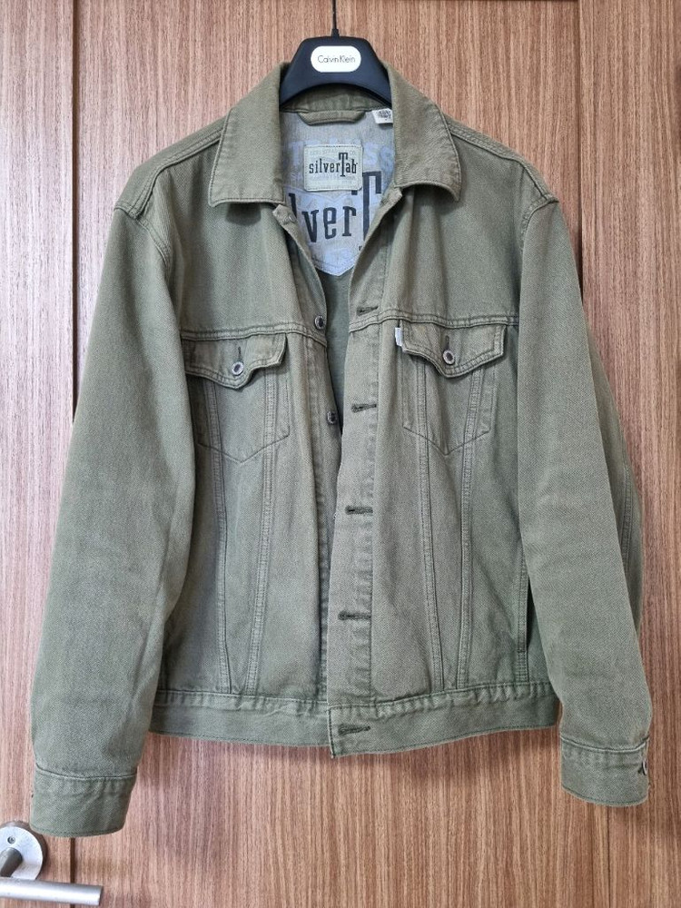 Levis Silver Tab 리바이스 실버탭 트러커 재킷 릴렉스핏 재킷 M사이즈 국내 105사이즈 판매합니다~! 이미지