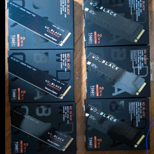 WD BLACK SN850X NVMe SSD 2TB 히트싱크 미개봉 이미지