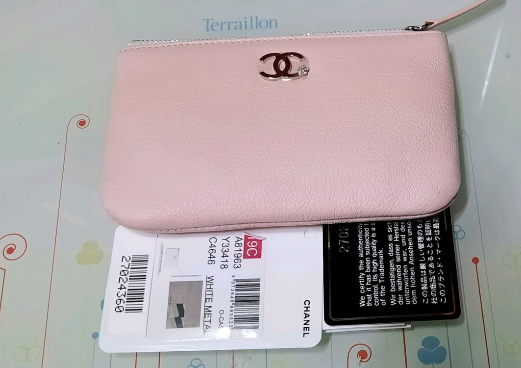 Chanel 미니파우치 정품 이미지