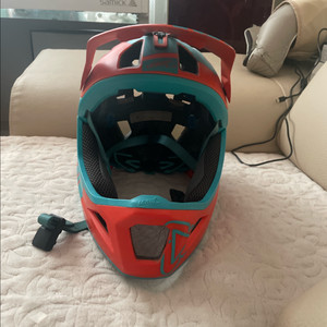 자전거 풀페이스 헬멧 산악용mtb 이미지