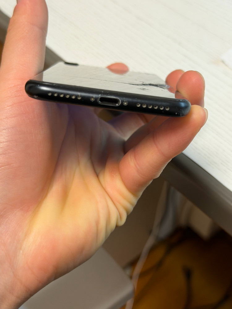 아이폰 se2 블랙 64gb 이미지