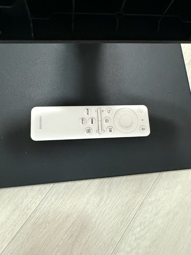 삼성 m7 43인치 모니터 부품용 이미지