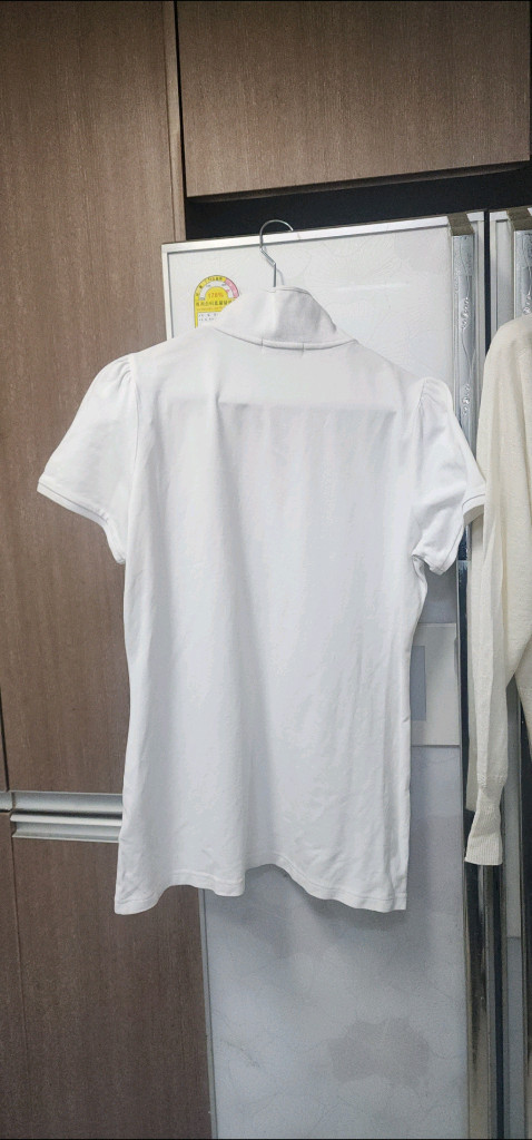 버버리 이쁜 셔링 반팔 M과 L / 막스마라 반팔 이미지