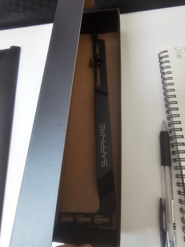 RX 9070 그래픽카드 이미지