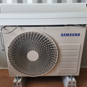 삼성 무풍 벽걸이 에어컨 11평 인버터 2022년형 AR11B9150HZ 실외기포함 이미지