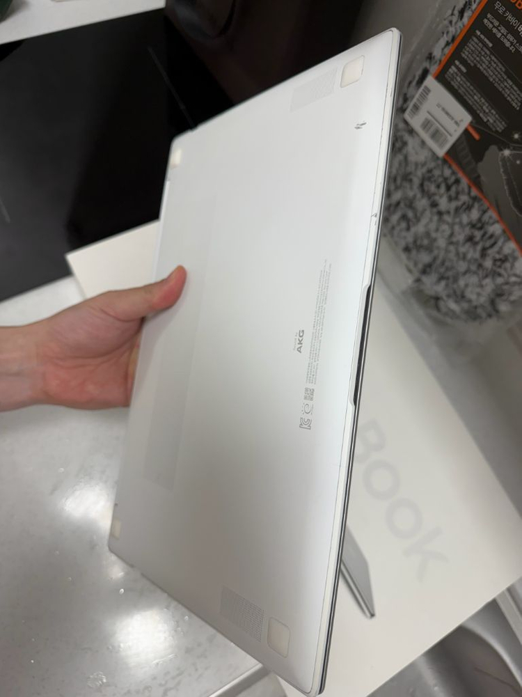 갤럭시북프로 PRO 화이트버전 판매합니다 이미지