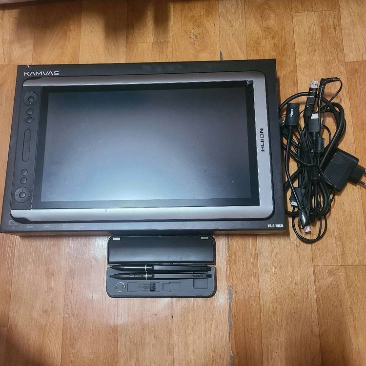 휴이온 캄바스 GT-156HD 액정타블렛 팝니다. 이미지