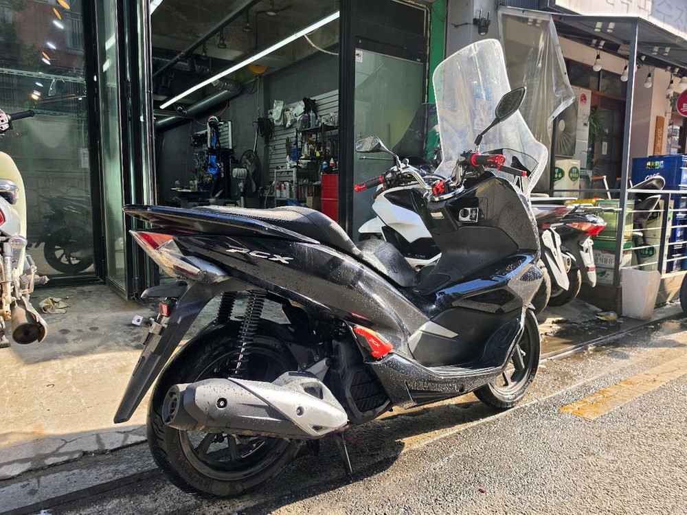 20년식 PCX125 배달용 중고 오토바이 이미지