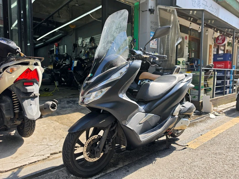 20년식 PCX125 배달용 중고 오토바이 이미지