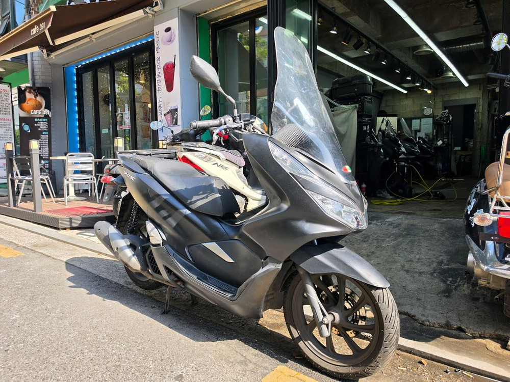 20년식 PCX125 배달용 중고 오토바이 이미지