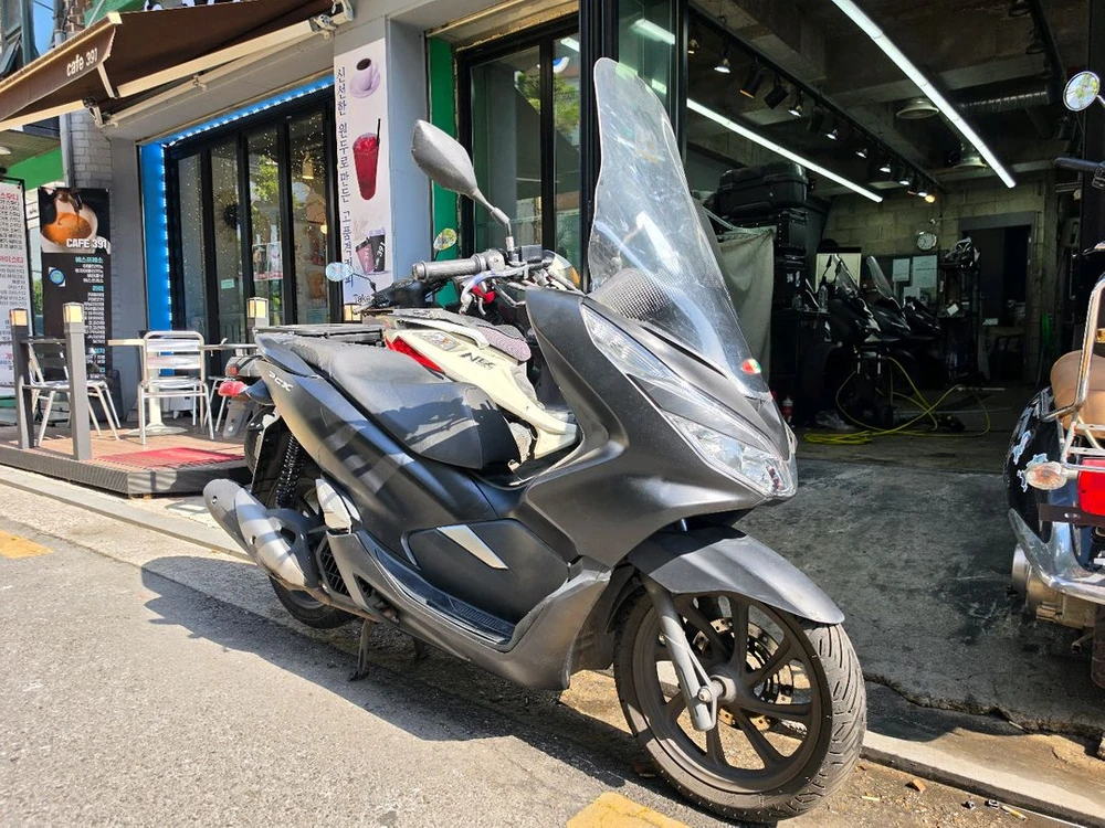 20년식 PCX125 배달용 중고 오토바이 이미지