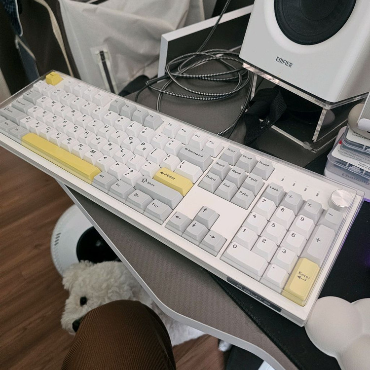 (무료배송)몬스타기어 GUTS X504PRO 기계식 키보드 목란축 이미지