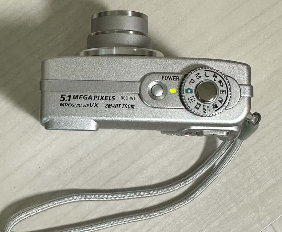 소니 사이버샷 DSC-W1 디카 이미지