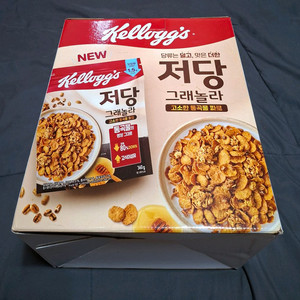 켈로그 저당 그래놀라 고소한 통곡물 파로, +피크닉 매트 판매합니다 360g, 2개 + 켈로그 피크닉 매트 이미지