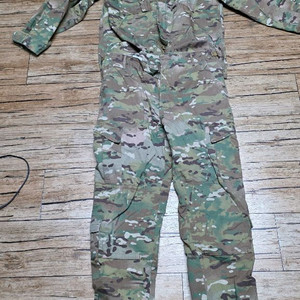 멀티 군복 판매합니다 이미지
