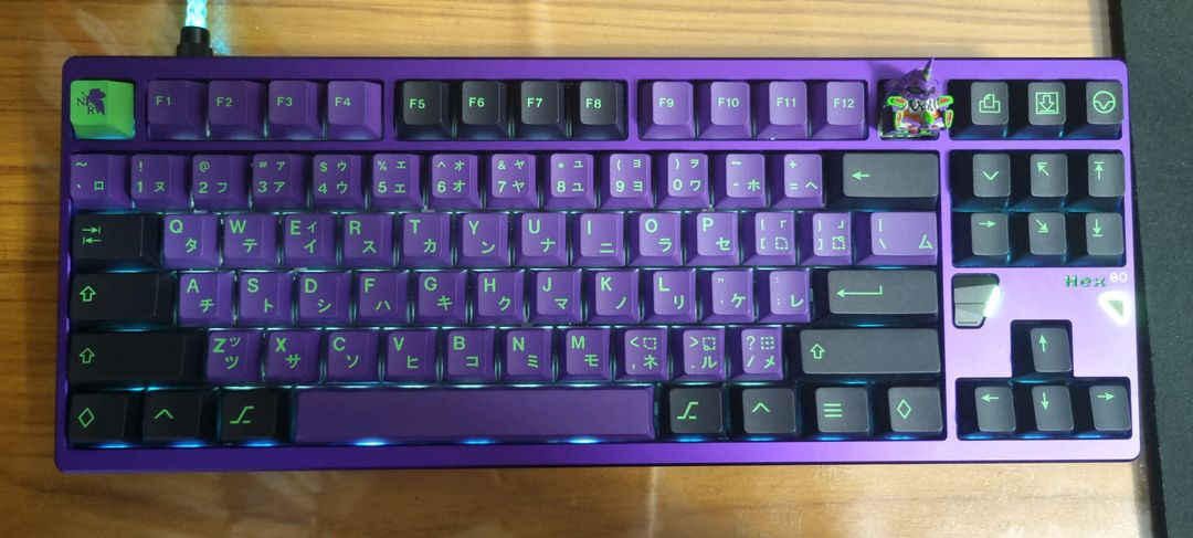 hex80 자석축 키보드 퍼플 판매합니다. 이미지
