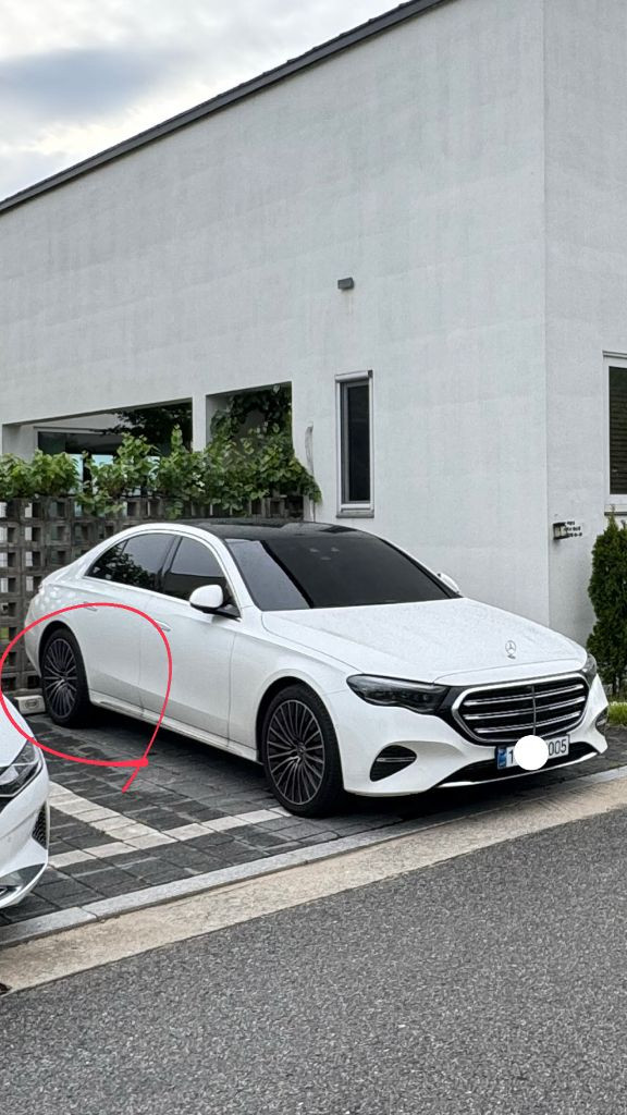 벤츠 w214 E450 20인치 AMG 순정 휠 1개 판매 이미지
