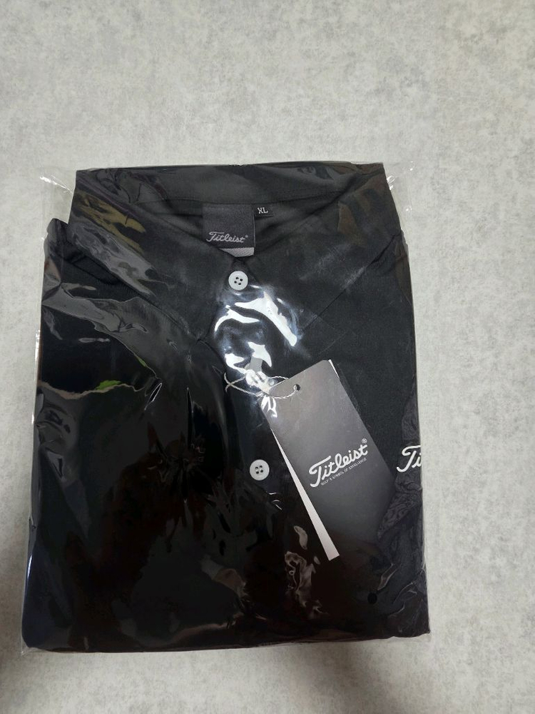 타이틀리스트 긴팔 카라티셔츠 XL 블랙, 화이트 2종 팝니다 이미지