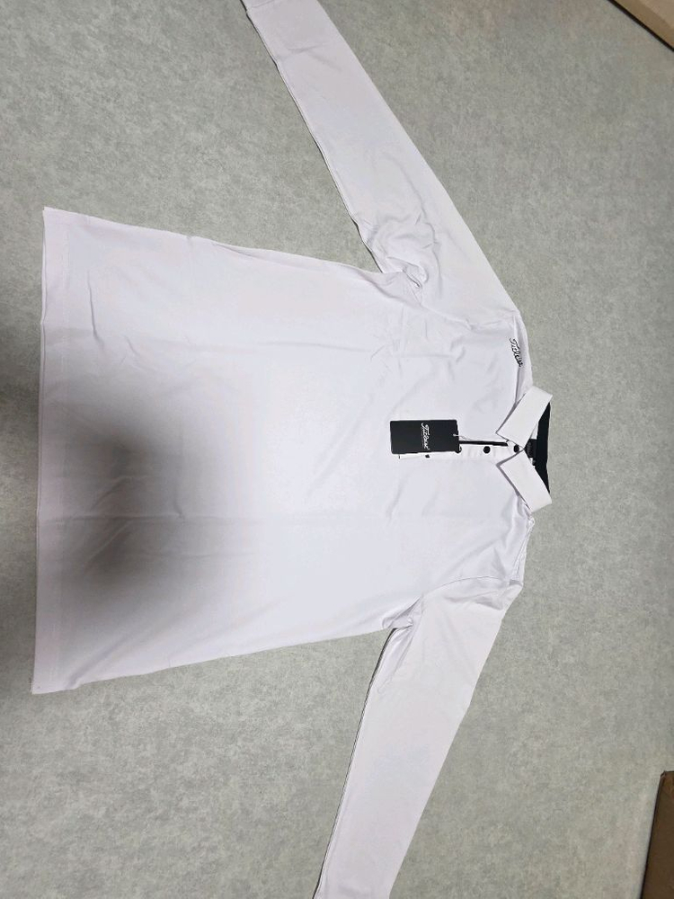 타이틀리스트 긴팔 카라티셔츠 XL 블랙, 화이트 2종 팝니다 이미지