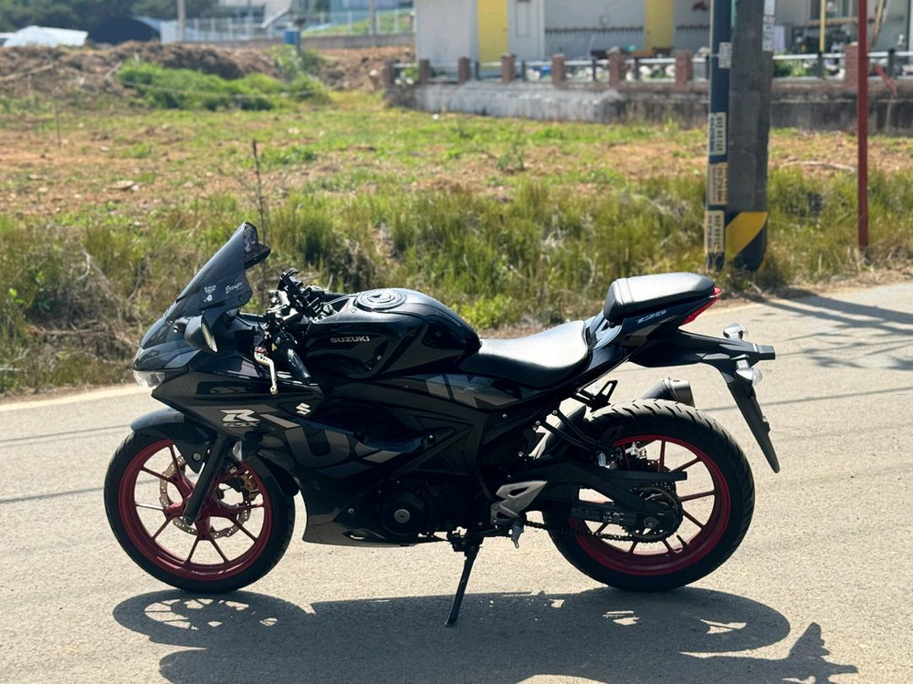 스즈키GSXR125/21년식/3만키로/285만원 이미지