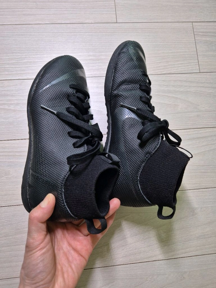 나이키 키즈 풋살화 200 이미지