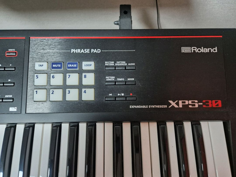 전자키보드 롤랜드 XPS30 이미지