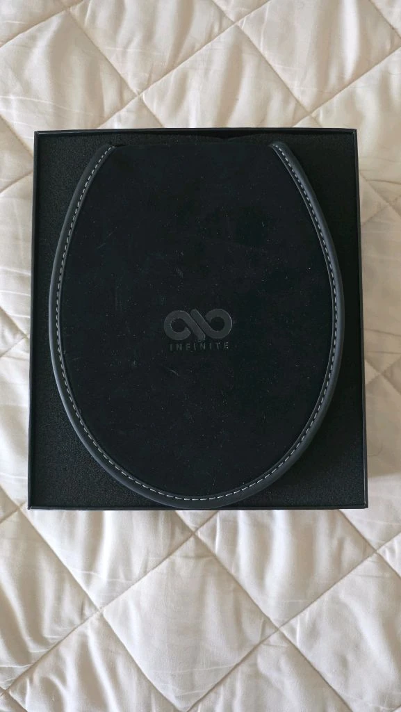젠하이저 모멘텀 인피니트 한정판 온이어 헤드폰 이미지