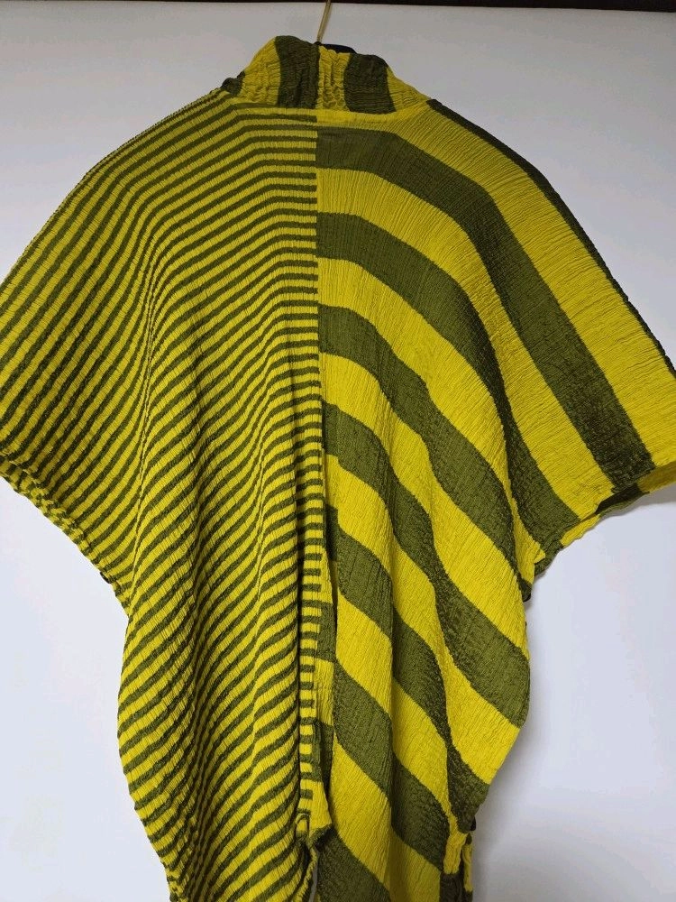 미 이세이미야케 me ISSEY MIYAKE 스트라이프 탑 (F) 이미지