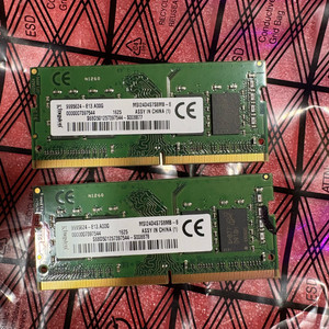 노트북램 킹스톤 8g 두장 2400 이미지