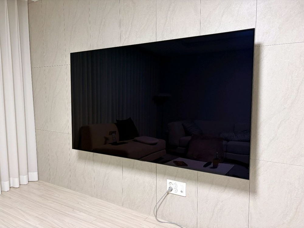 [박스포장 완료] LG 77인치 올레드 TV OLED77C1QNB 이미지