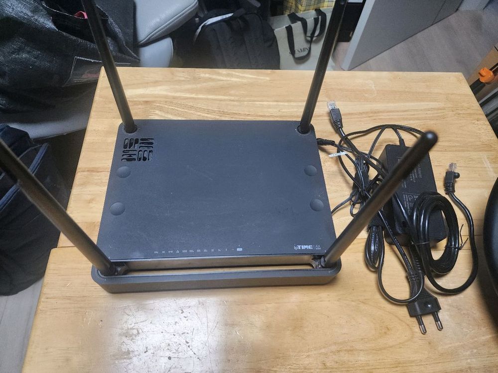 ipTIME AX8008M 유무선 공유기 이미지