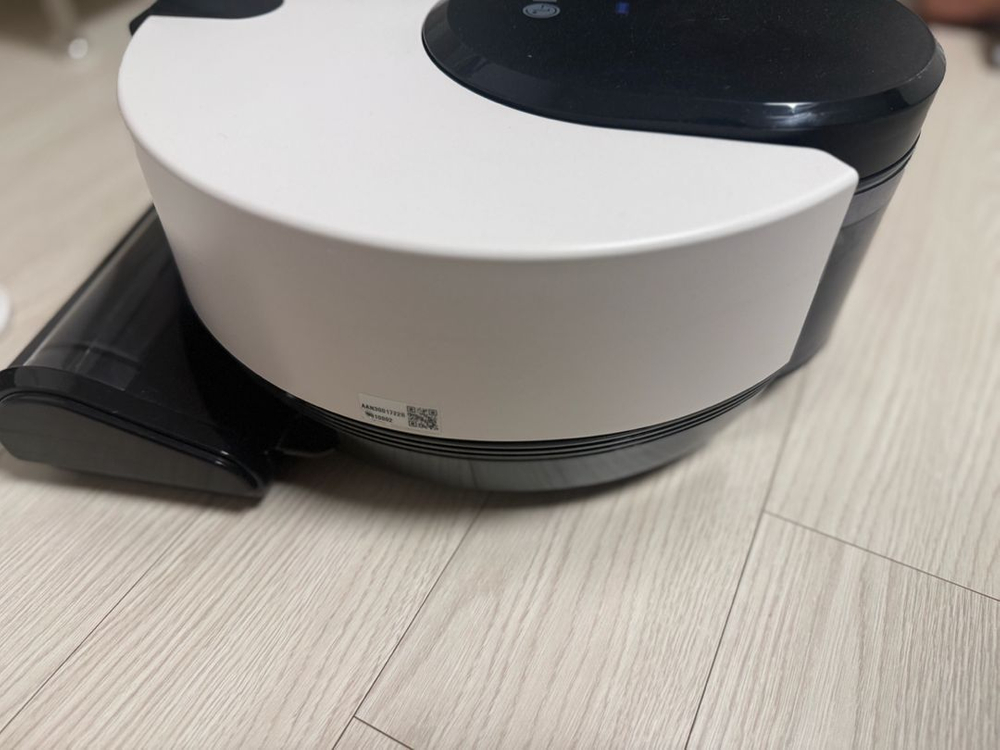 LG 오브제컬렉션 코드제로 R9 로봇청소기 이미지