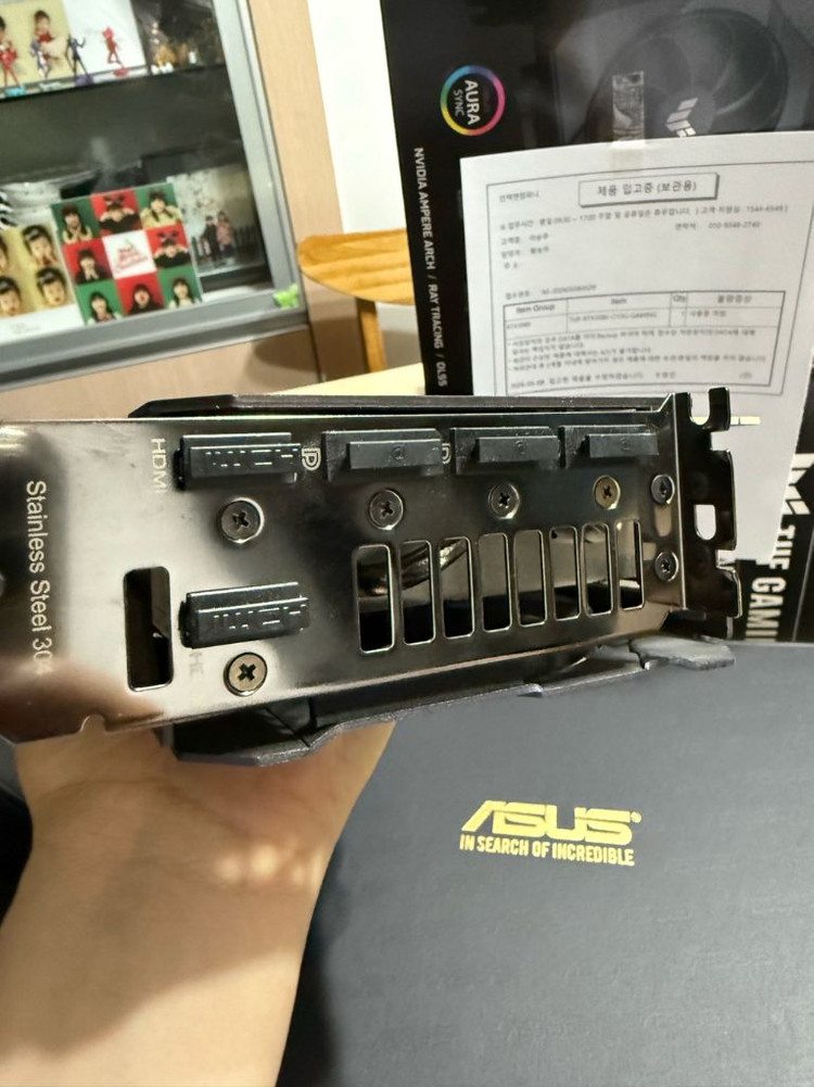 ASUS TUF Gaming RTX 3080 10GB 그래픽카드 이미지